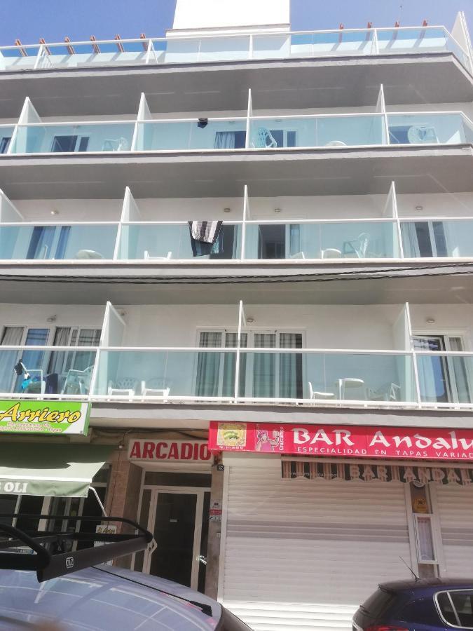 Apartamentos Arcadio Эл Аренал Экстерьер фото